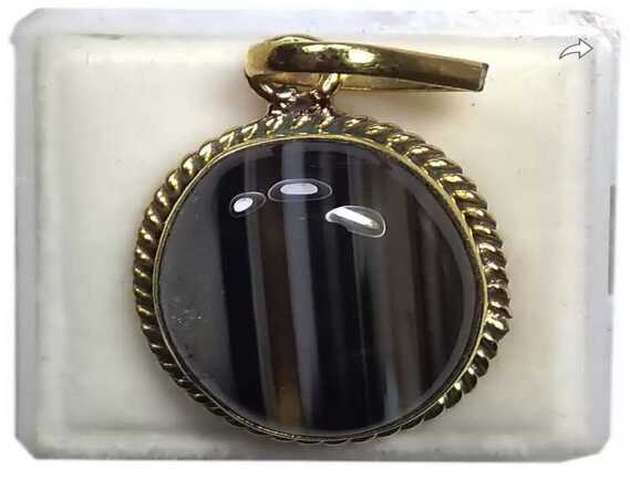 Manufacturer, Exporter, Importer, Supplier, Wholesaler, Retailer, Trader of Black Haqik Pendant in Uttar Pradesh, Noida, India.